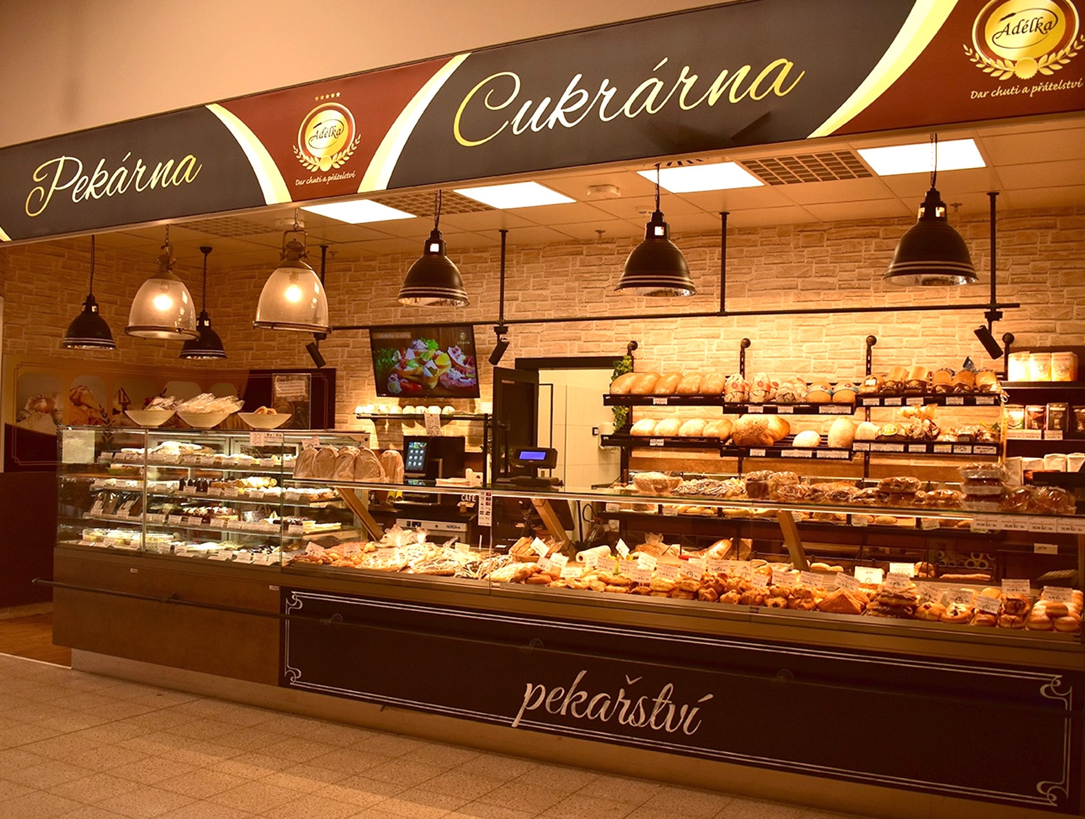 Foto prodejny Adélka 516 Kaufland Tábor