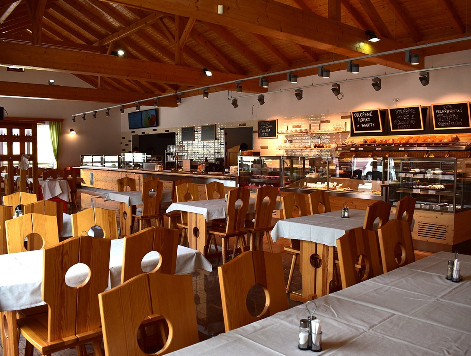 Foto prodejny Adélka 522 Matějkova